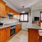 Acogedor Apartamento En Alcala - By Feel Your Holidays