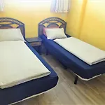 Apartment With A Large South-Facing Balcony, Sea View And Wifi In Las Americas Center