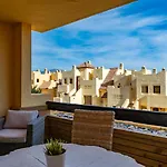 2199-Apt With Terrace And Pools