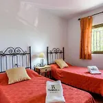 Casa Los Perez Sedella By Ruralidays