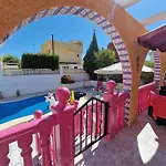 Villa Pink Ambience