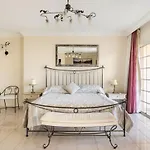Terrazas Del Duque Sunset Apartment