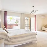 Terrazas Del Duque Sunset Apartment
