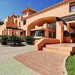 Cozy Seaside Apartment In Los Alcazares