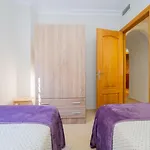 Cubo'S Liberty Apartment