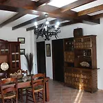Villa Hierbabuena