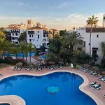 Apartamento De Lujo Elviria Urb Ona Club Marbella