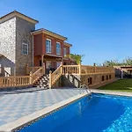 Sun, Relax, Climatized Pool & Steps To The Beach By Mellow
