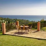 2086-Amazing Penthouse 2 Terraces Sea View