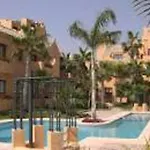 Cozy Seaside Apartment In Los Alcazares