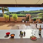 Luxurious Penthouse 150 M2 Terrace
