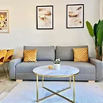797 Holiday Rentals- Apartamento En Hotel Sunset Beach Frente Al Mar
