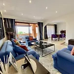 Beautiful 5 * Penthouse Very Near The Beach
