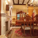 Encantadora Casa De Pueblo