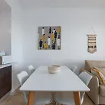 Small Oasis 2404 Beautiful Ground Floor