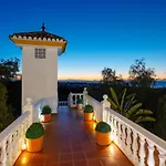Large Family Villa 500M From Beach With Stunning Views