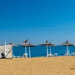 2258-Superb 1 Bedroom-Terrace And Sea View