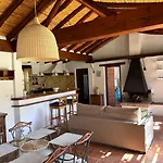 Finca Santa Teresa, Casa Del Rio