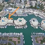 Lujoso Apartamento En De La Isla De Puerto Marina