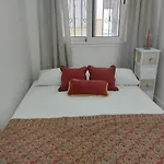 Apartamento Amilcar Frente A La Playa Primera Linea De Playa
