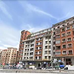 Amplio Y Bonito Piso A Pocos Metros Del Centro