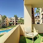 Roda Golf Singapore Apartment - 8109