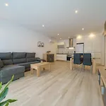 Homeholidaysrentals Music - Costa Barcelona