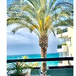 Mi Capricho Beachfront- P301 Apartment With Sea View