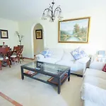 Aparment Neptuno- Located On The Promenade A Few Metres From The Beach.