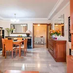 Elegant Apartment In Marbella With Sea And Mountain View.