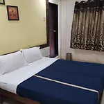 Hotel Royal Treat