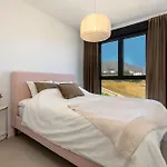 Amazing 4 Bedroom Apt With Pools + Gym - Rdr269