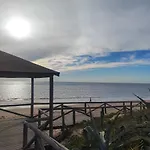 Precioso Bajo Muy Grande A 200 Metros De Playa