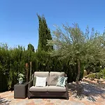 Detached Holiday House, 2 Bedrooms, Private Garden, Pool