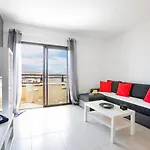 1215 Cozy Apartment With Pool, Wifi Sea View