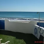 Apartamento Bajo Naturista A Pie De Playa.
