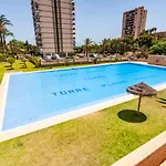 Estudio Con Increibles Vistas A La Playa + Piscina
