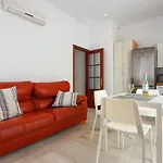 Apartamentos Los Cantaros Blanco