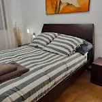 161A Apartamento Moderno Con Garaje