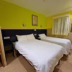 Pension Izar Bat Guesthouse