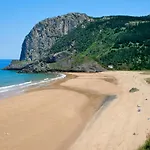 El Ancla De Elantxobe, En Urdaibai By Ur