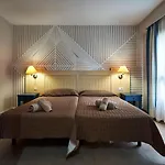 Mar Canela Apartments