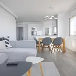 R143 Beachfront Apartment Dorianne