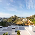 Beautiful Apartment In Palo Alto