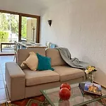Cozy Peaceful Getaway: Book Now