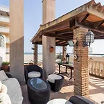 Stunning Apartment In Fuengirola