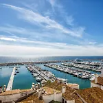 Puerto Banus Penthouse With Panoramic Sea Views