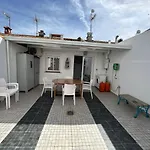 Casita De Bolonia