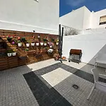 Casita De Bolonia