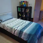 Habitacion Amplia Y Comoda